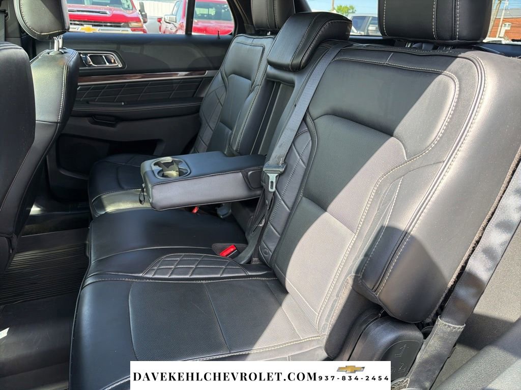 Used 2017 Ford Explorer Platinum AWD/4WD image 18