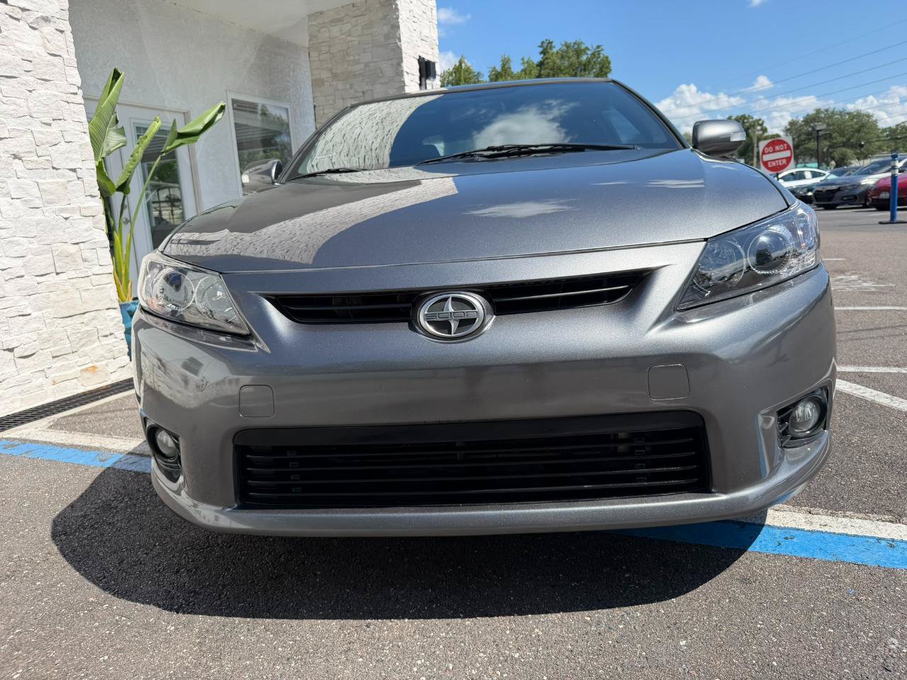 Used 2013 Scion tC FWD image 4