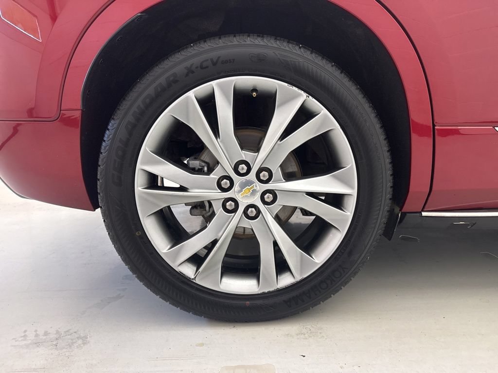 Used 2019 Chevrolet Blazer Premier w/ Sun and Wheels Package AWD/4WD image 16