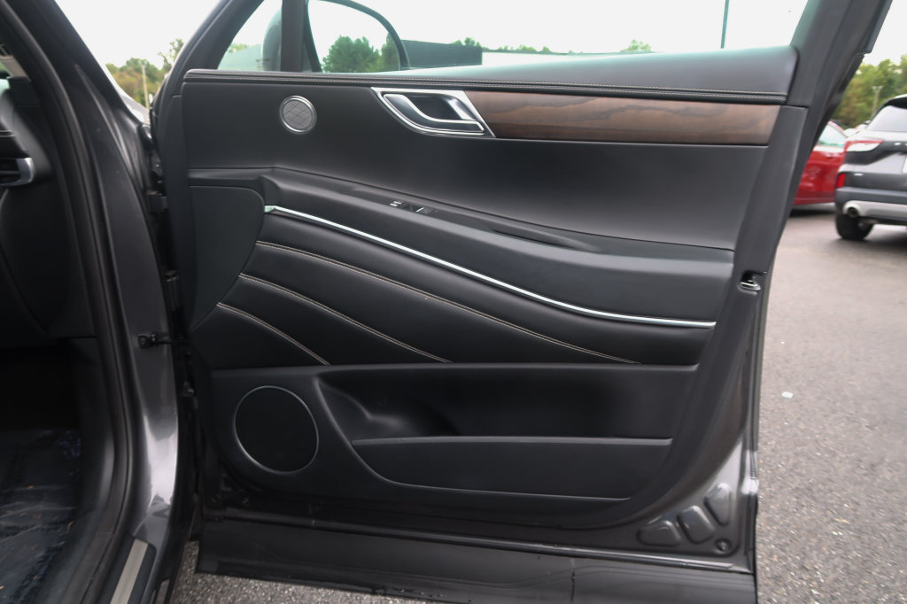 Used 2023 Genesis GV80 2.5T AWD/4WD image 21