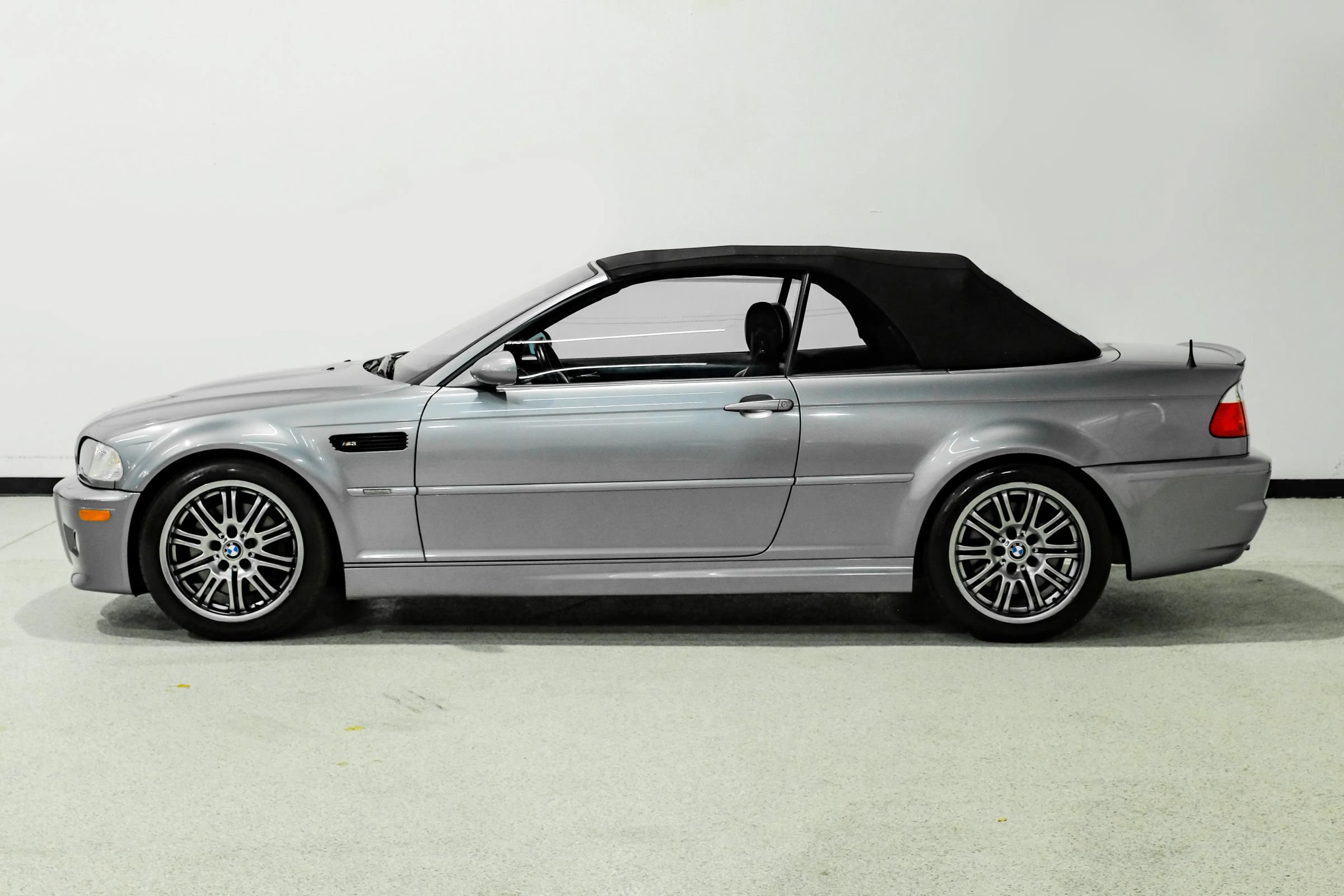 Used 2003 BMW M3 Convertible RWD image 12