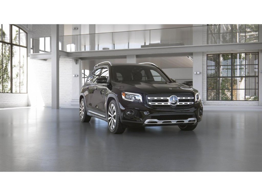 Used 2022 Mercedes-Benz GLB 250 4MATIC image 10