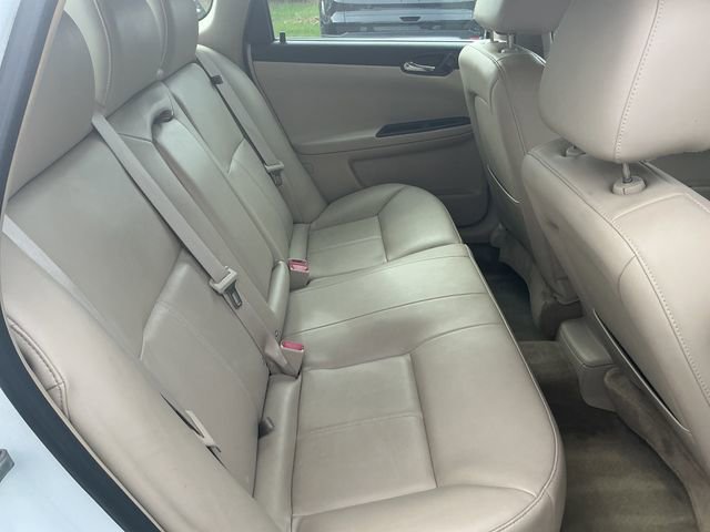 Used 2011 Chevrolet Impala LT w/ Luxury Edition Package image 33