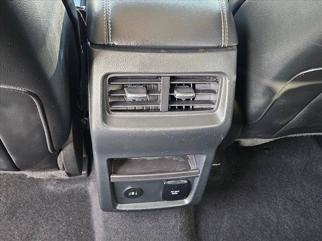 Used 2024 Ford Edge Titanium AWD/4WD image 17