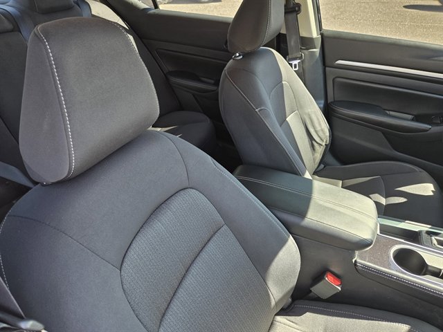 Used 2023 Nissan Altima 2.5 SV image 7