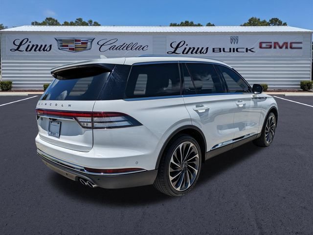 Used 2023 Lincoln Aviator Reserve w/ Equipment Group 201A RWD image 4