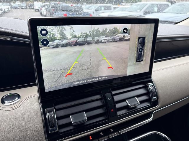 Certified 2023 Lincoln Navigator Reserve AWD/4WD image 32