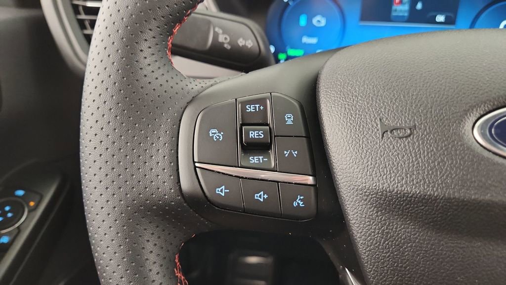 New 2024 Ford Escape ST-Line Select w/ Tech Pack #2 AWD/4WD image 20