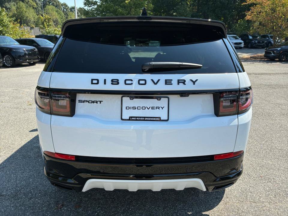 New 2026 Land Rover Discovery Sport Landmark AWD/4WD image 14