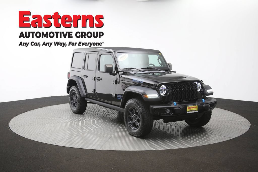 Used 2023 Jeep Wrangler Unlimited w/ Sun & Screen Package AWD/4WD image 50