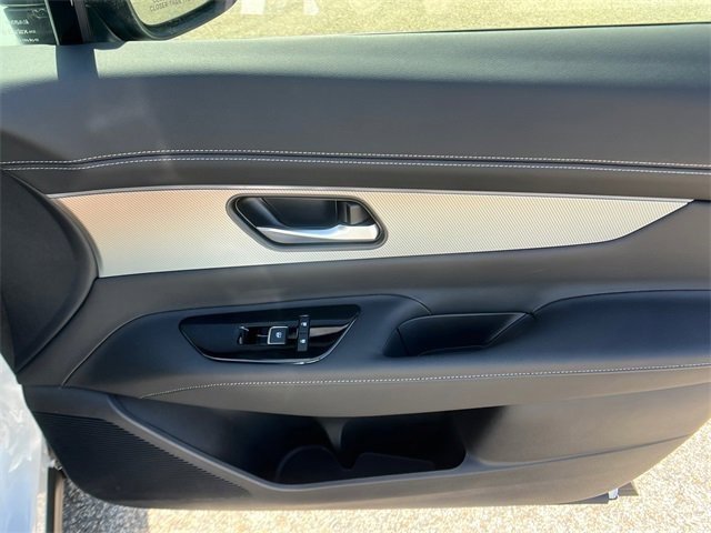 New 2025 Nissan Murano SL image 17