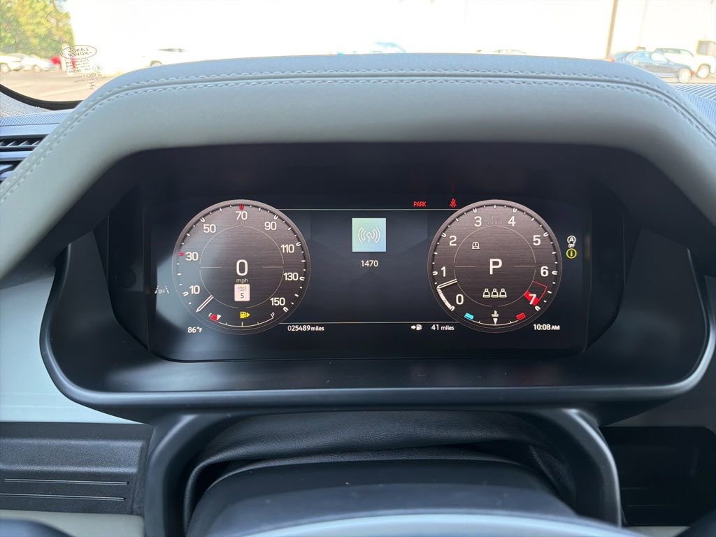 Used 2024 Land Rover Defender 110 S AWD/4WD image 9