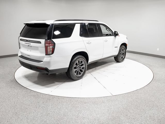 Used 2021 Chevrolet Tahoe Z71 w/ Luxury Package AWD/4WD image 36