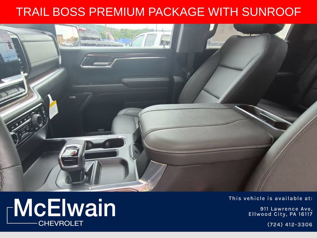 Used 2024 Chevrolet Silverado 1500 LT Trail Boss w/ LT Trail Boss Premium Package AWD/4WD image 27