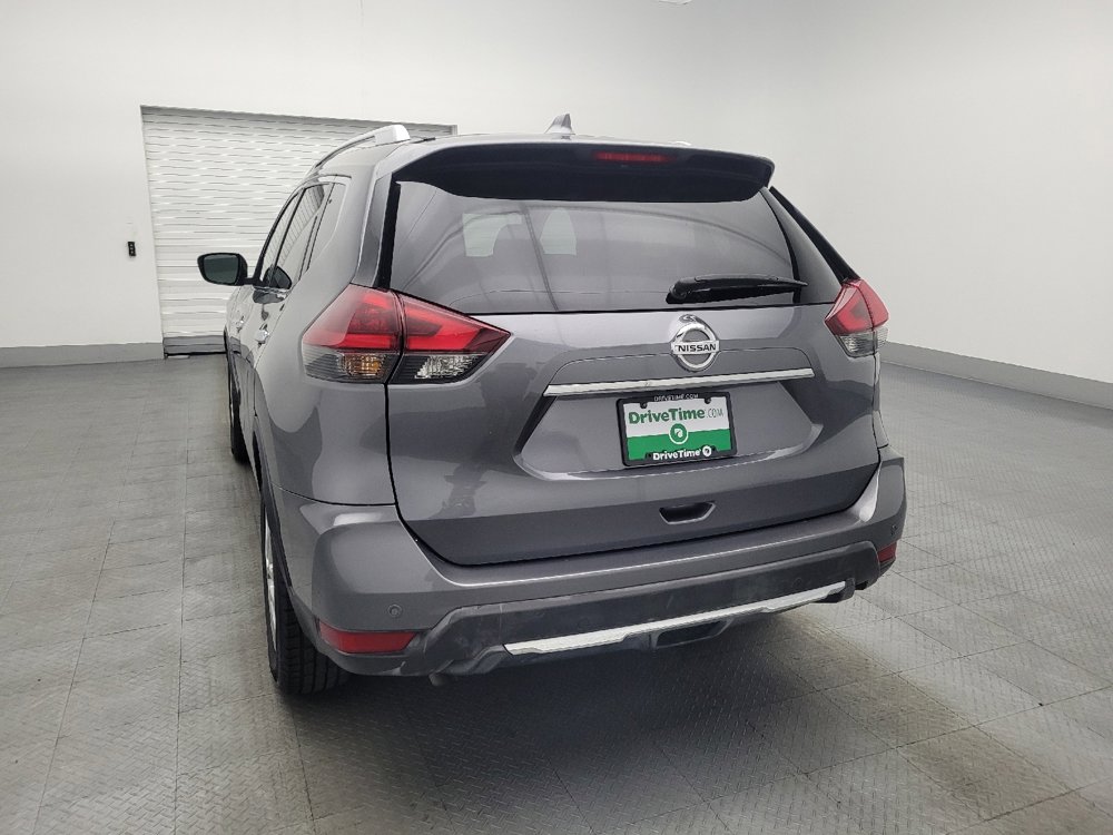 Used 2019 Nissan Rogue SV image 6