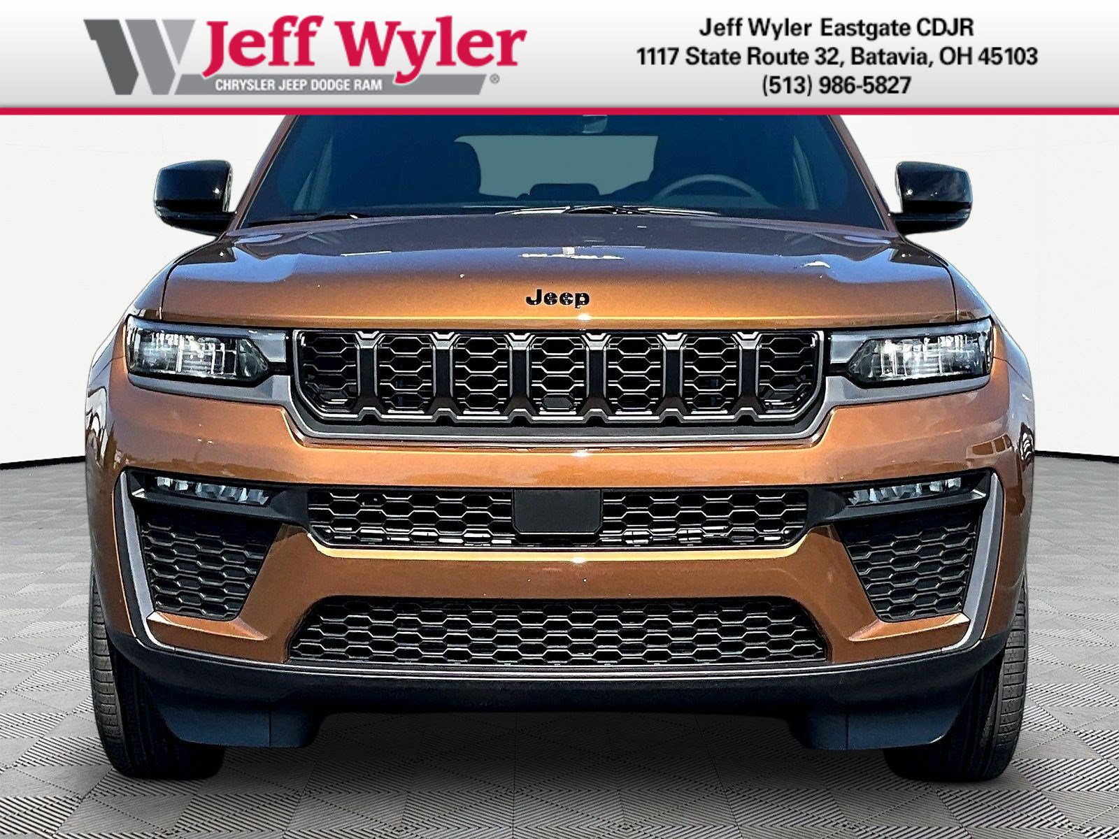New 2027 Jeep Grand Cherokee Limited w/ Limited Altitude Package AWD/4WD image 2