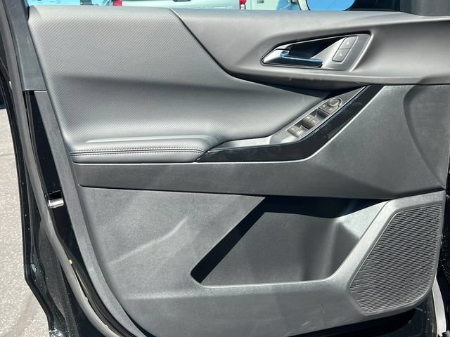 New 2026 Chevrolet Equinox LT w/ Safety and Technology Package AWD/4WD image 10