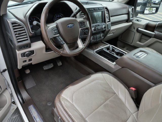 Used 2019 Ford F450 Limited AWD/4WD image 3