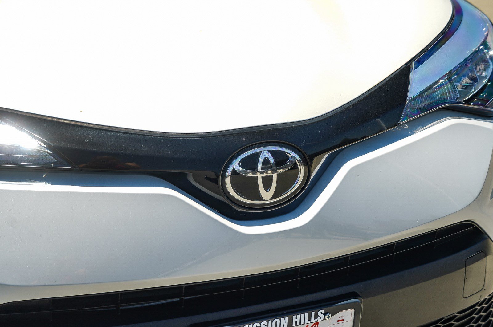 Certified 2021 Toyota C-HR LE FWD image 10