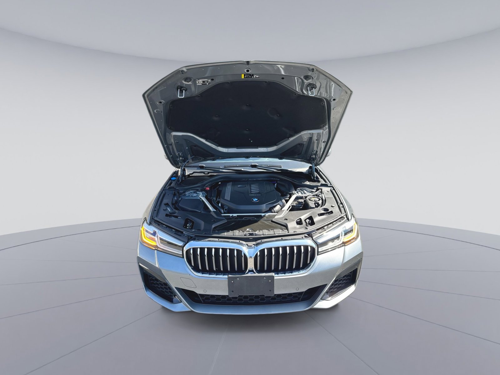 Certified 2023 BMW 540i xDrive w/ M Sport Package image 37