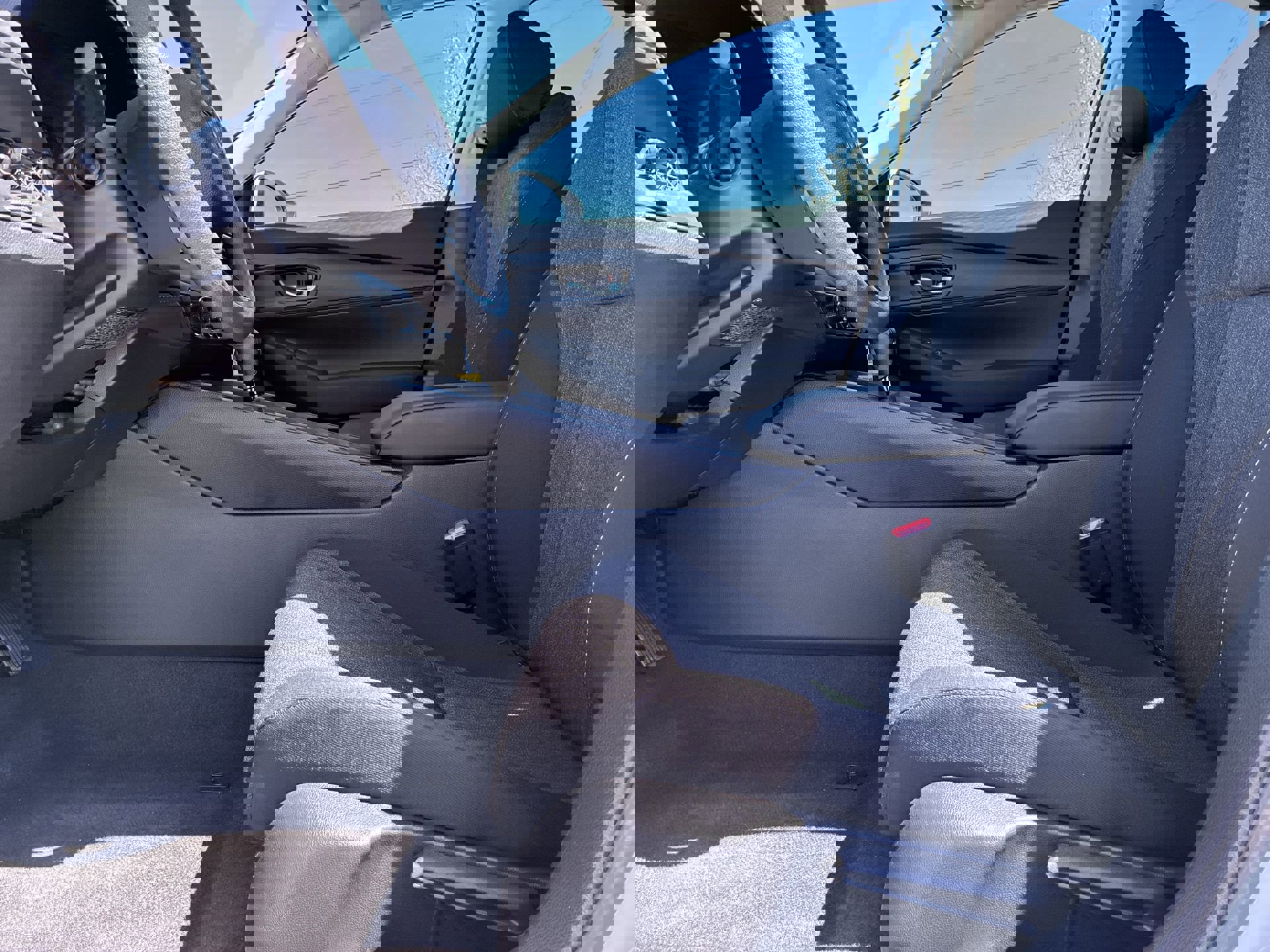 Certified 2025 Honda Accord LX image 18