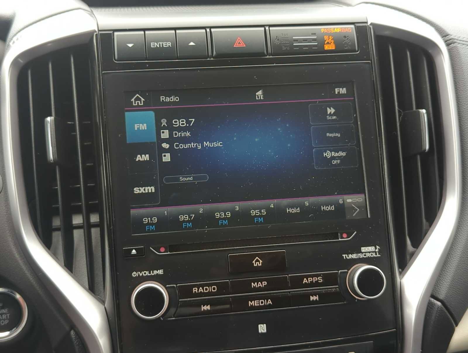 Used 2022 Subaru Ascent Limited w/ Technology Package image 32
