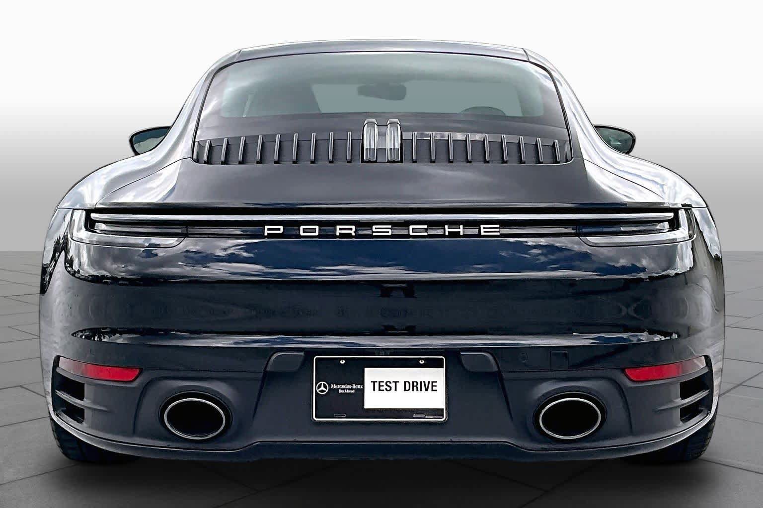 Used 2020 Porsche 911 Carrera RWD image 5