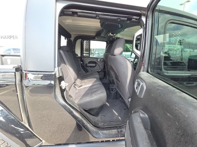 Used 2023 Jeep Gladiator Sport AWD/4WD image 26