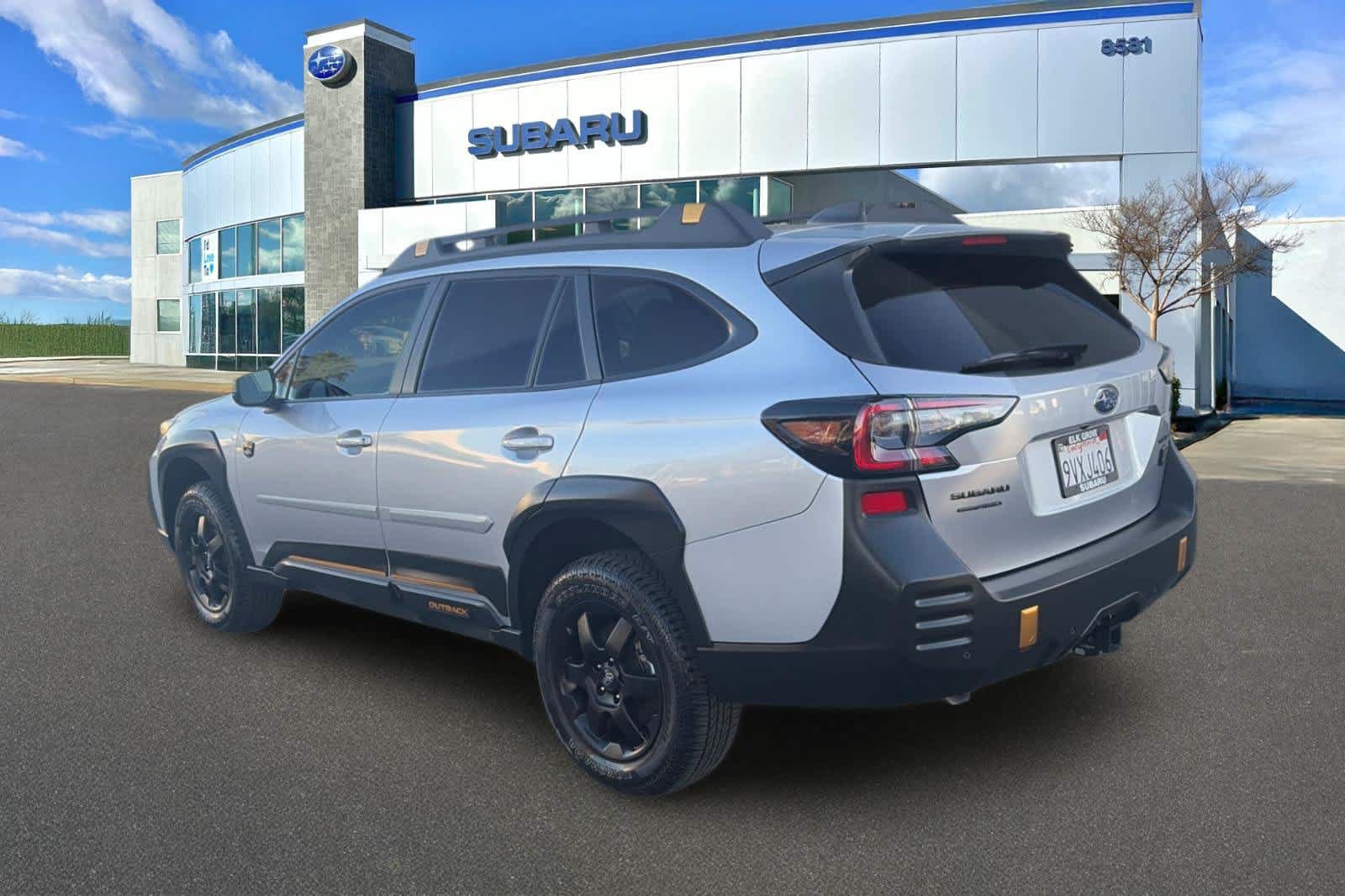 Certified 2025 Subaru Outback Wilderness AWD/4WD image 8