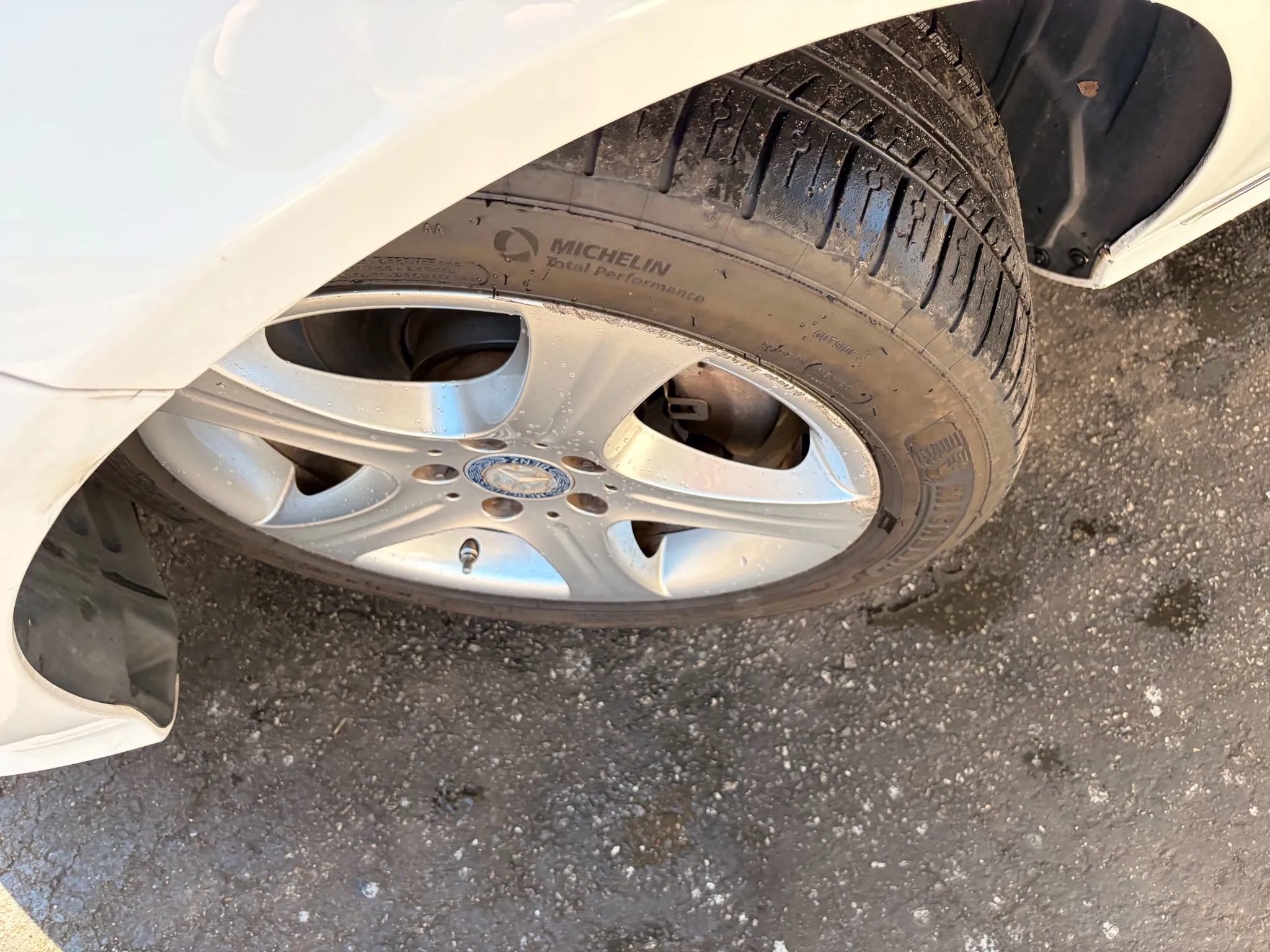 Used 2015 Mercedes-Benz E 350 4MATIC Sedan image 99