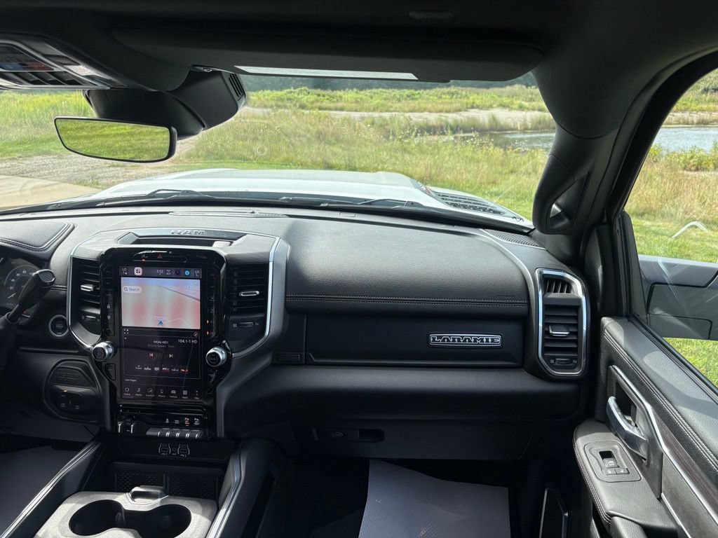 Used 2026 RAM 2500 Laramie w/ Sport Appearance Package AWD/4WD image 39