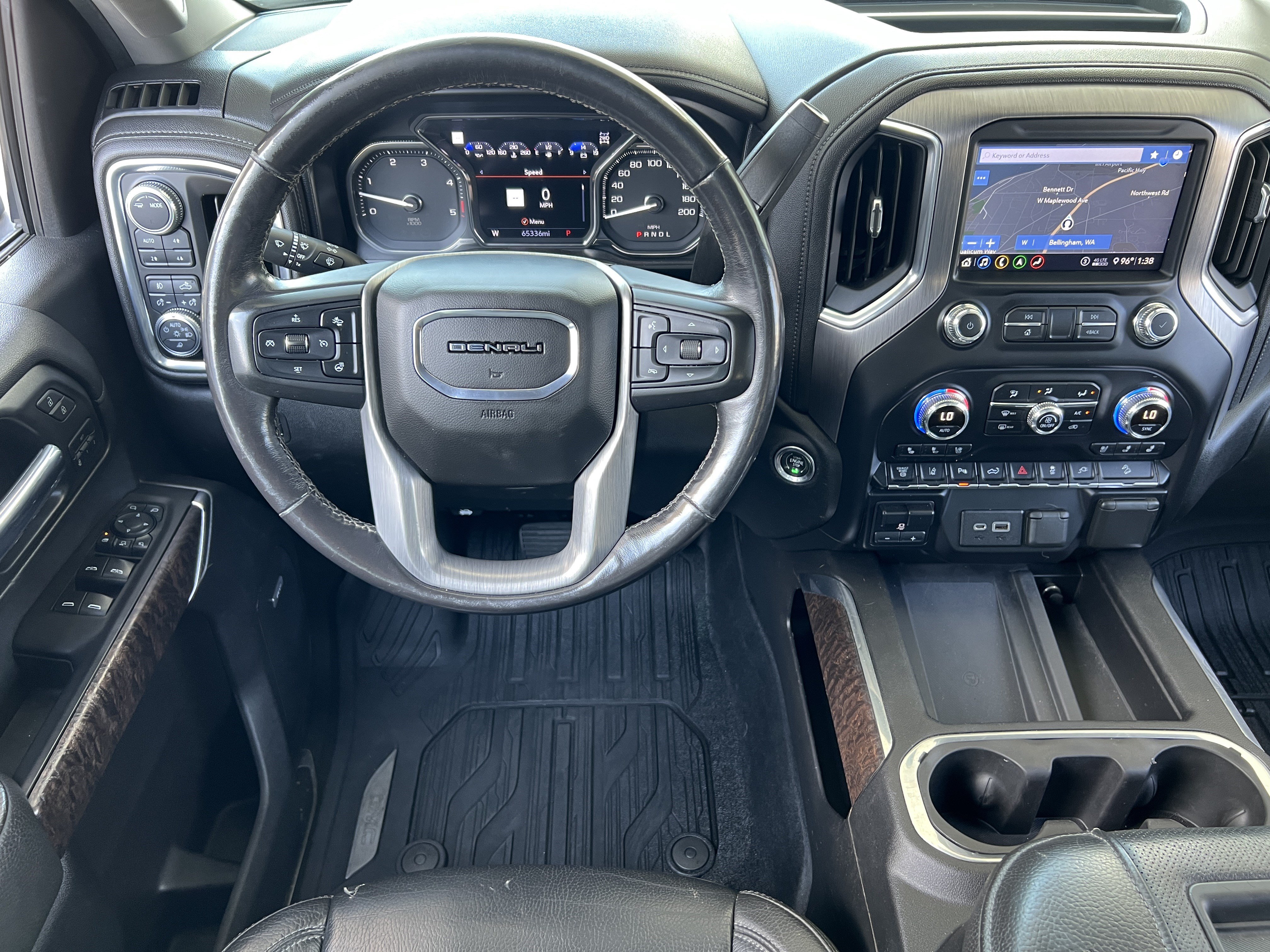 Used 2020 GMC Sierra 3500 Denali w/ Denali Ultimate Package AWD/4WD image 32