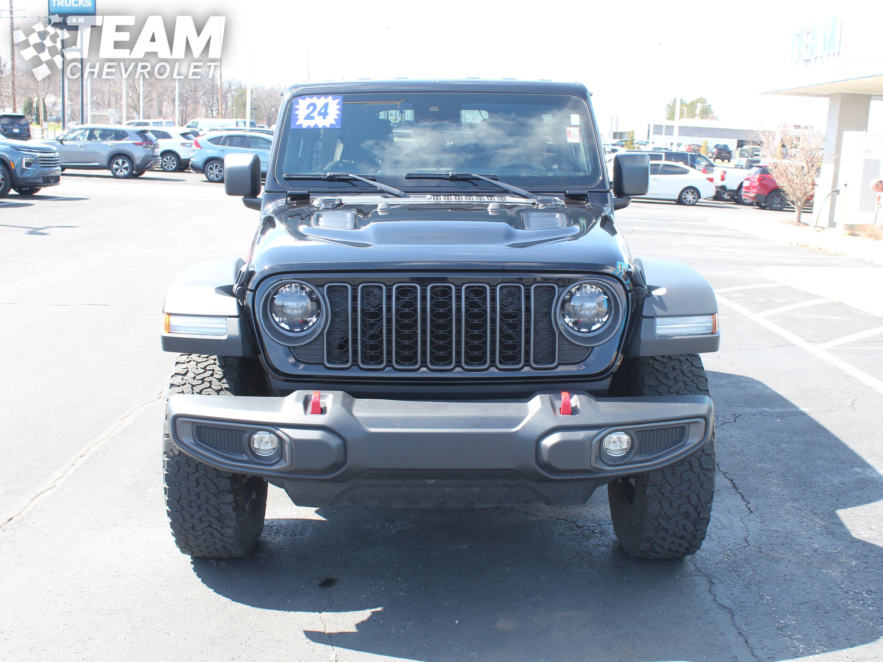 Used 2024 Jeep Wrangler Unlimited Rubicon AWD/4WD image 9