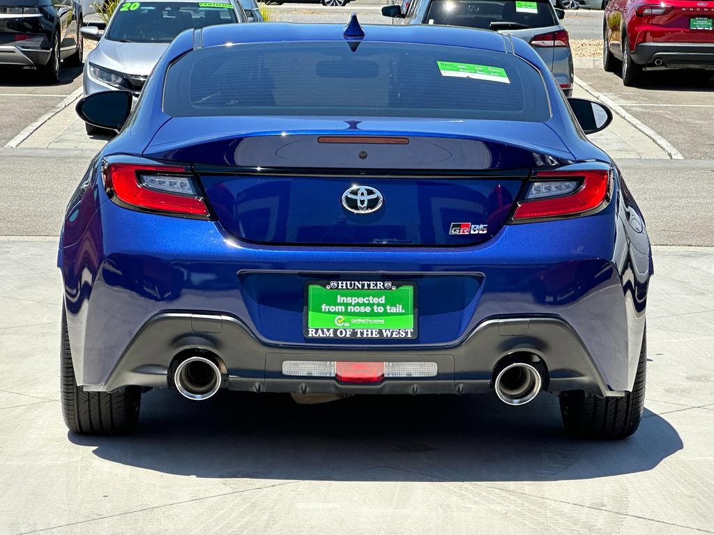 Used 2022 Toyota GR86 w/ ALL Weather Mat Package (TMS) RWD image 6