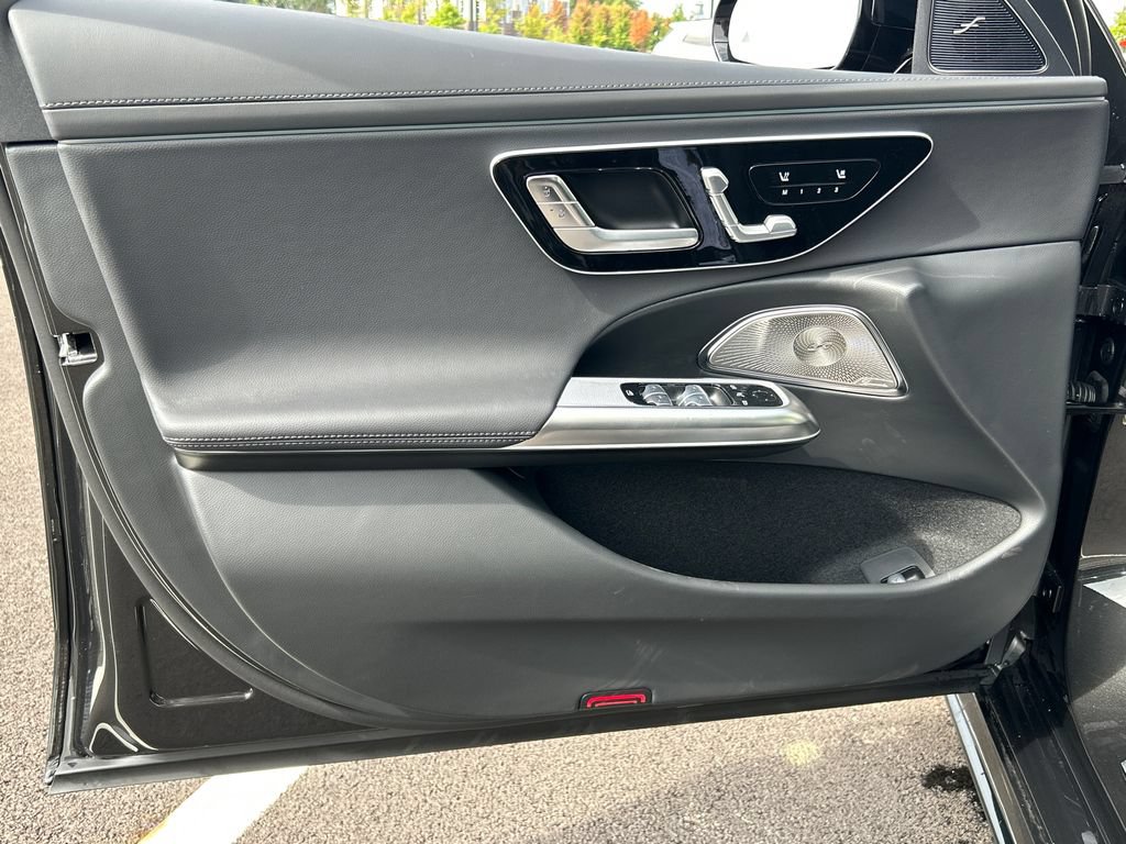 New 2027 Mercedes-Benz E 450 4MATIC Sedan image 10