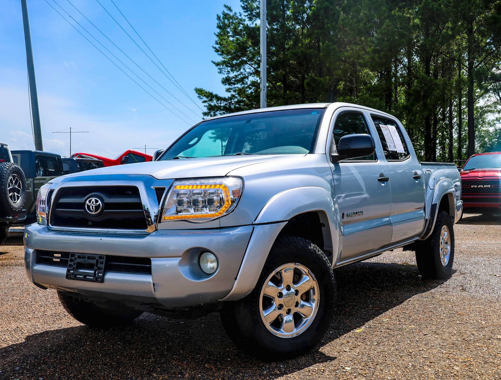 Used 2009 Toyota Tacoma PreRunner RWD image 1