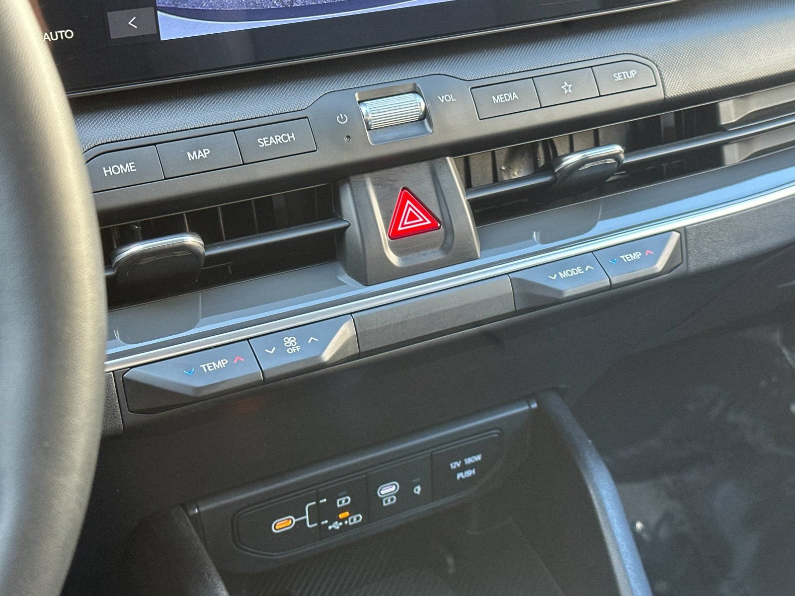 Used 2025 Kia K4 EX FWD image 19