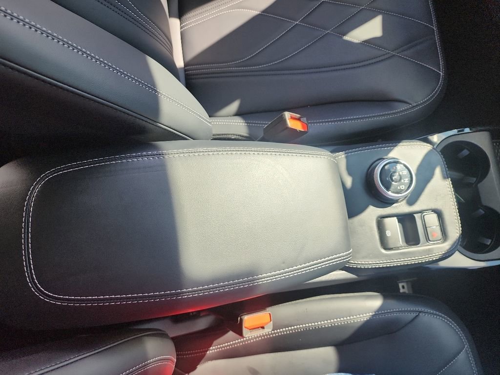 Used 2022 Ford Mustang Mach-E Select image 52