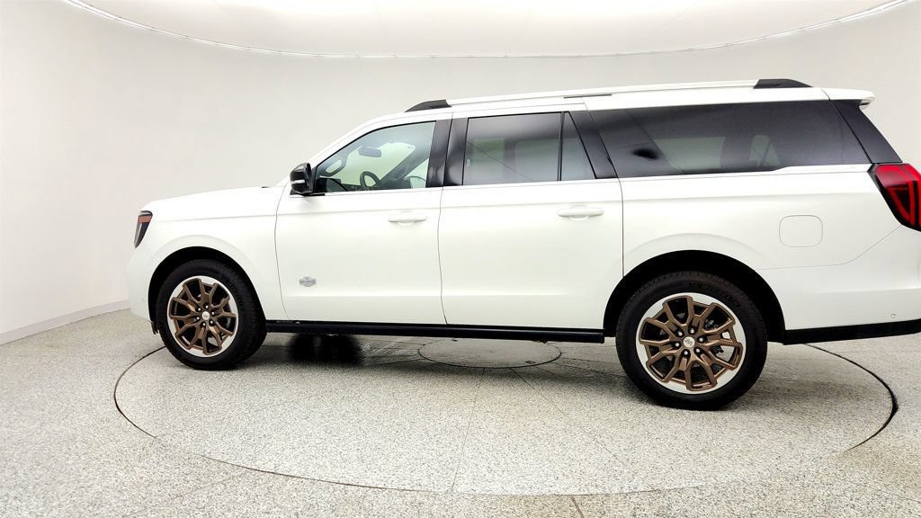 Used 2025 Ford Expedition Max King Ranch AWD/4WD image 8