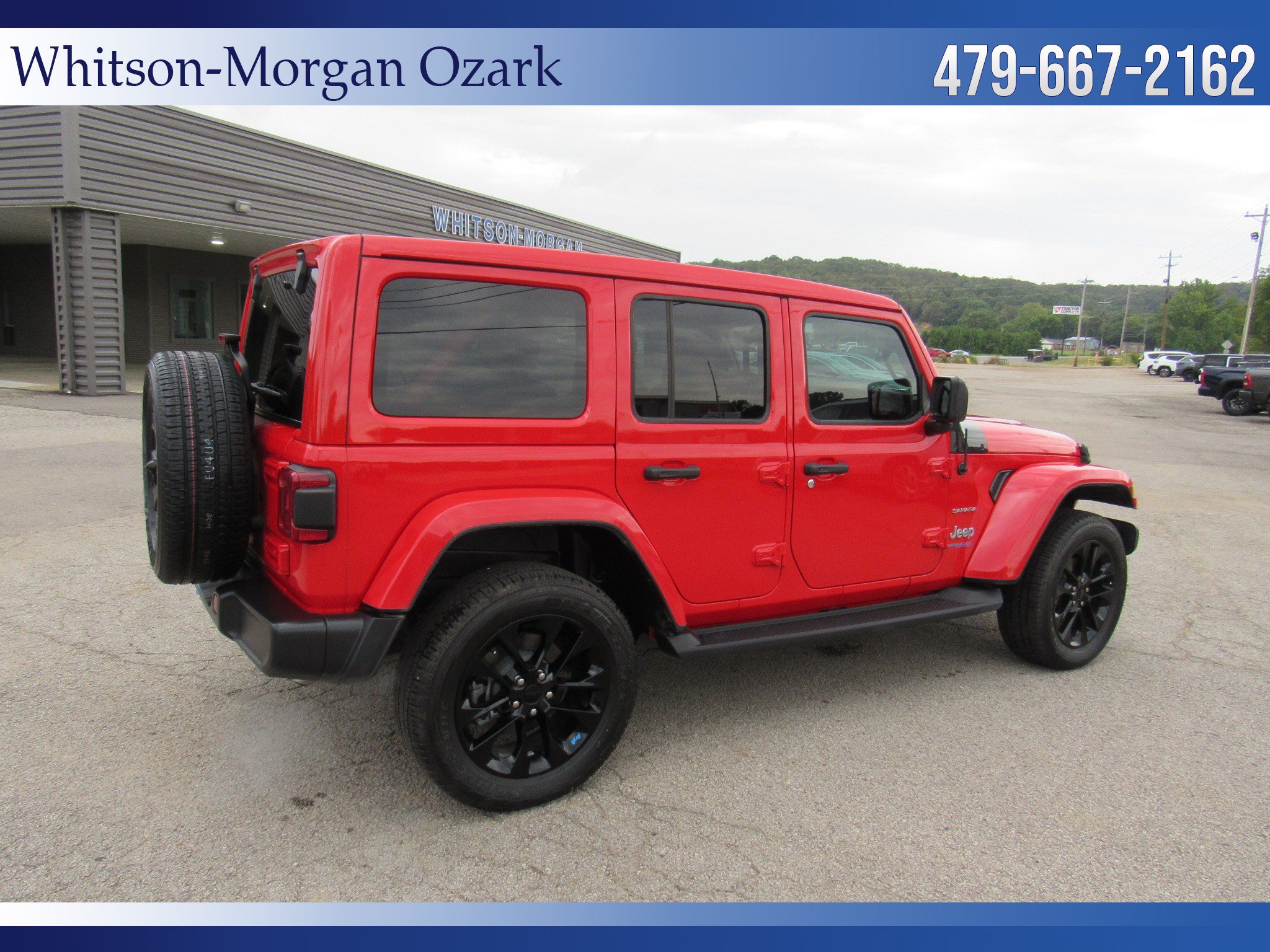 Used 2022 Jeep Wrangler Unlimited Sahara w/ Cold Weather Group AWD/4WD image 16