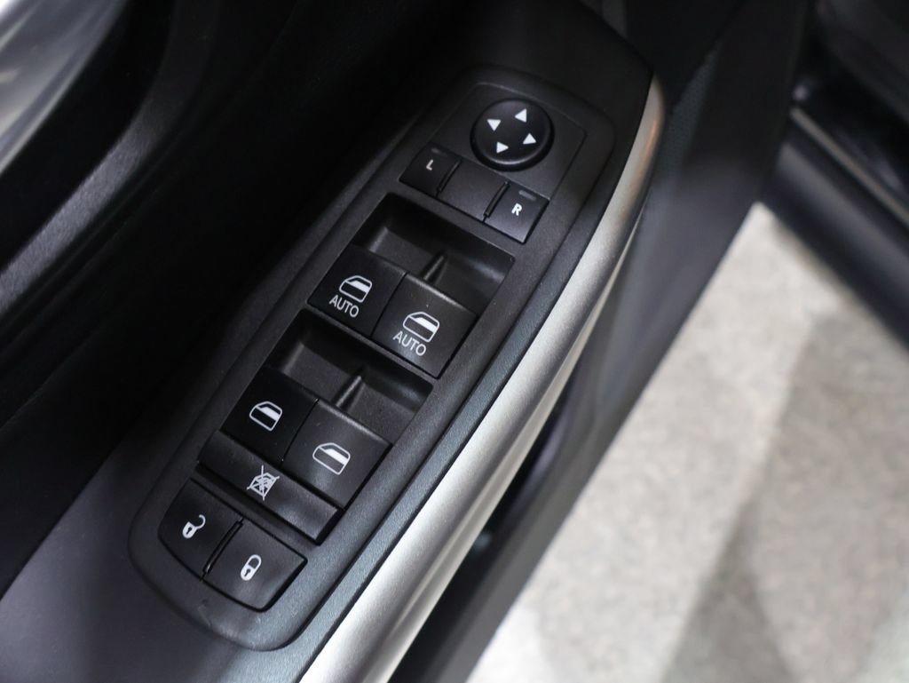 Used 2021 Jeep Cherokee Latitude Lux 80th Anniv w/ Quick Order Package 26U 80TH AWD/4WD image 13