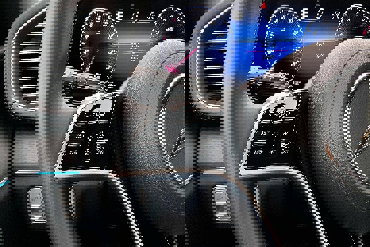 Used 2026 Mercedes-Benz GLS 450 4MATIC image 20