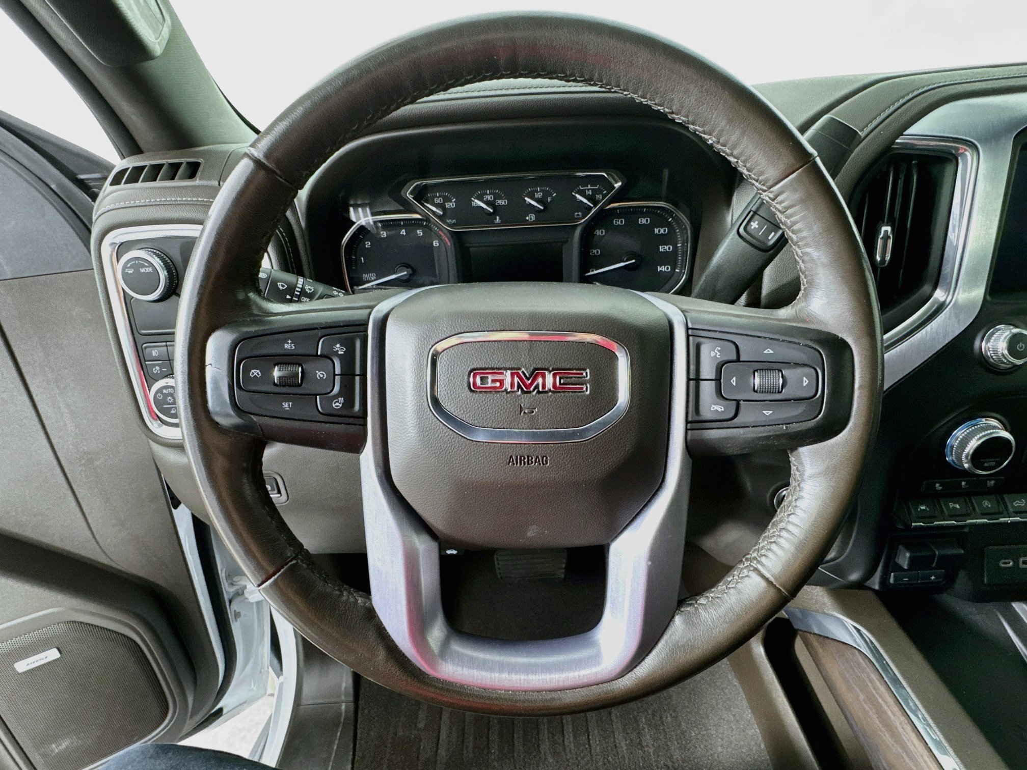 Used 2020 GMC Sierra 1500 SLT w/ SLT Premium Plus Package RWD image 11