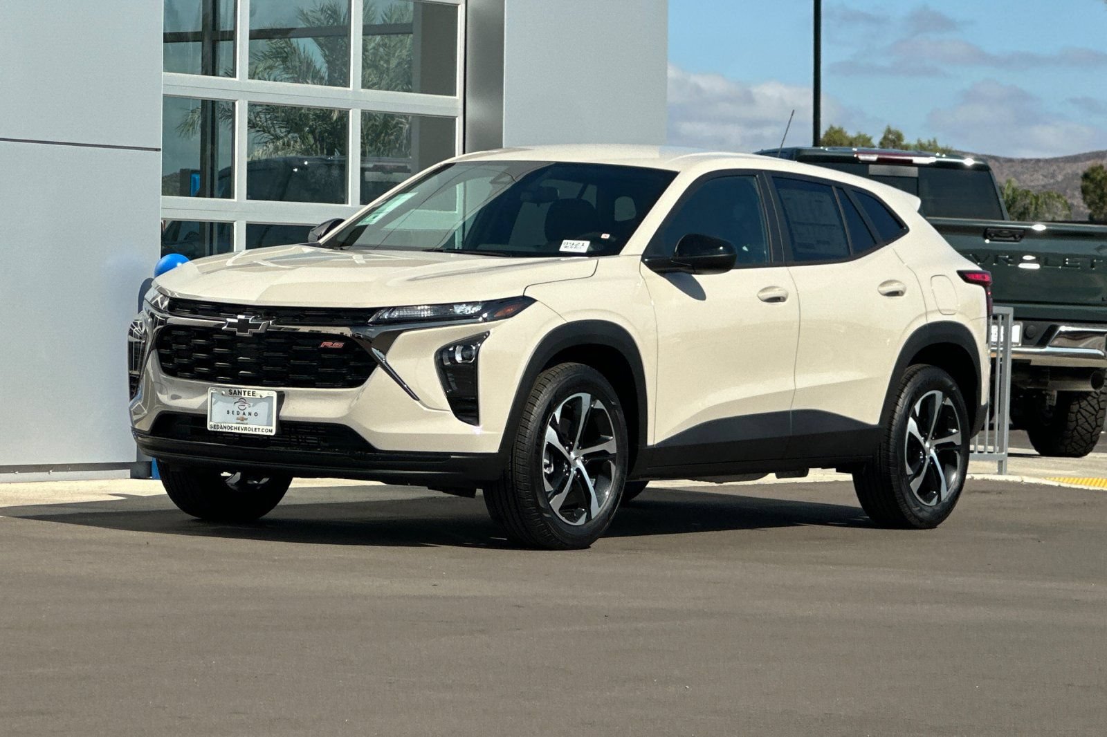 New 2026 Chevrolet Trax RS w/ Driver Confidence Package FWD image 8