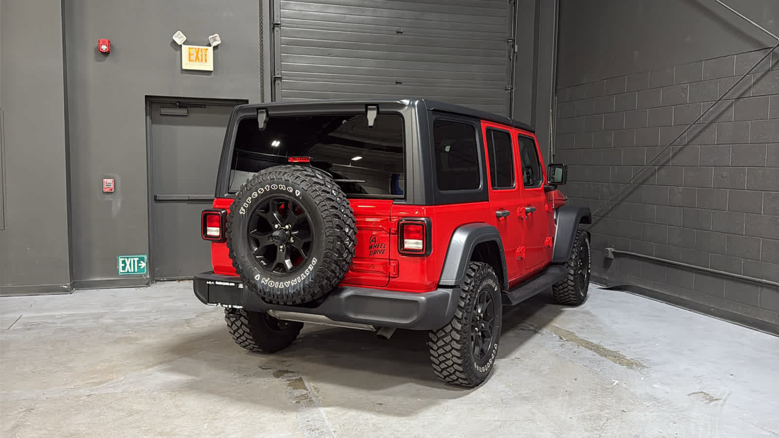Used 2022 Jeep Wrangler Unlimited Sport AWD/4WD image 4