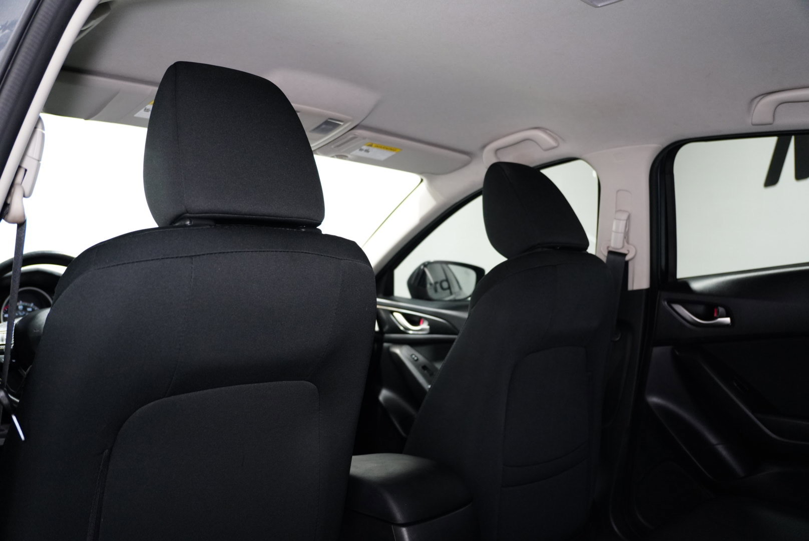 Used 2016 MAZDA MAZDA3 i Sport w/ Preferred Equipment Package image 16