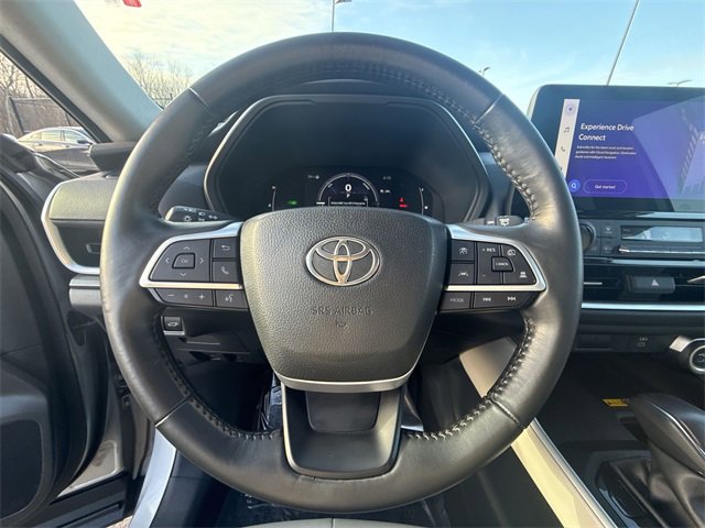 Used 2024 Toyota Grand Highlander XLE image 14