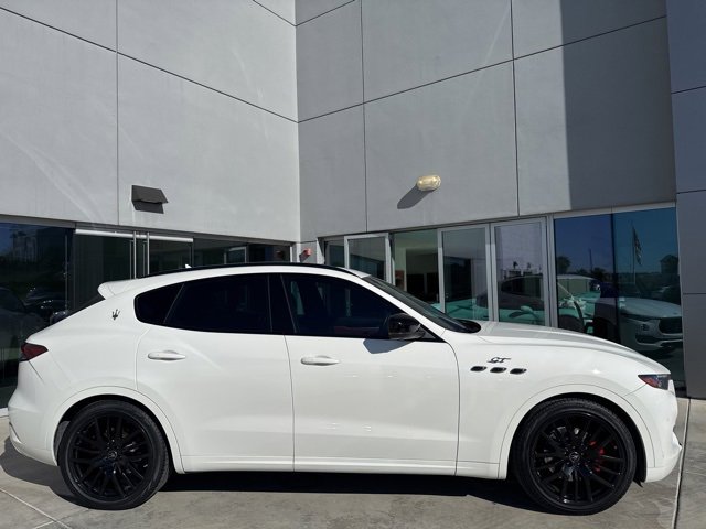 Certified 2022 Maserati Levante GT image 9