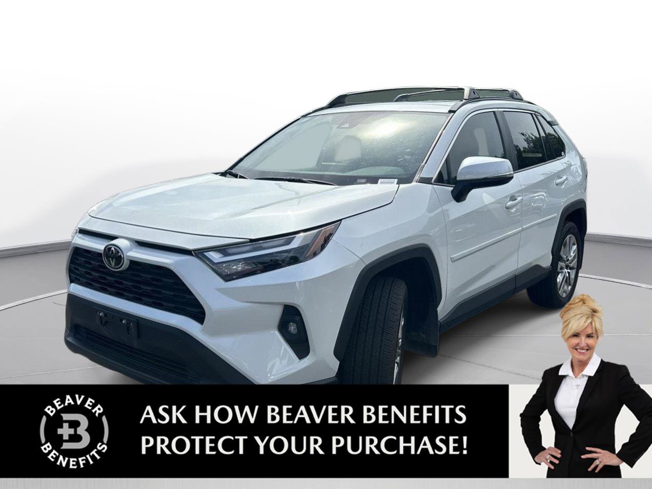 Used 2025 Toyota RAV4 XLE Premium FWD image 1