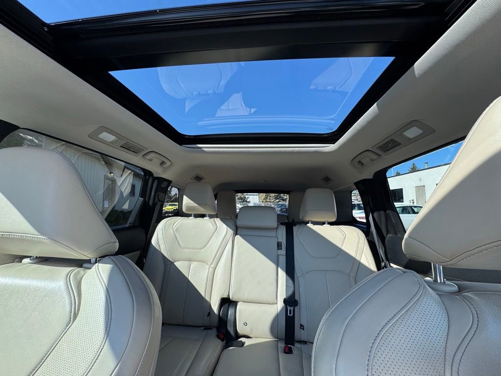 Used 2022 INFINITI QX60 Luxe image 29